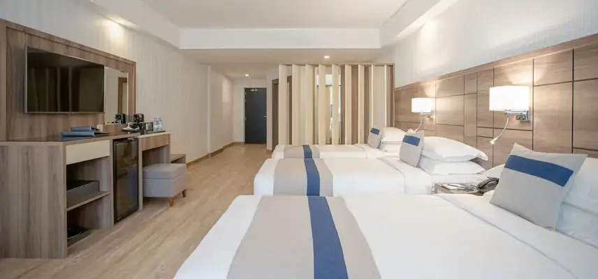 Season Star Hotel image